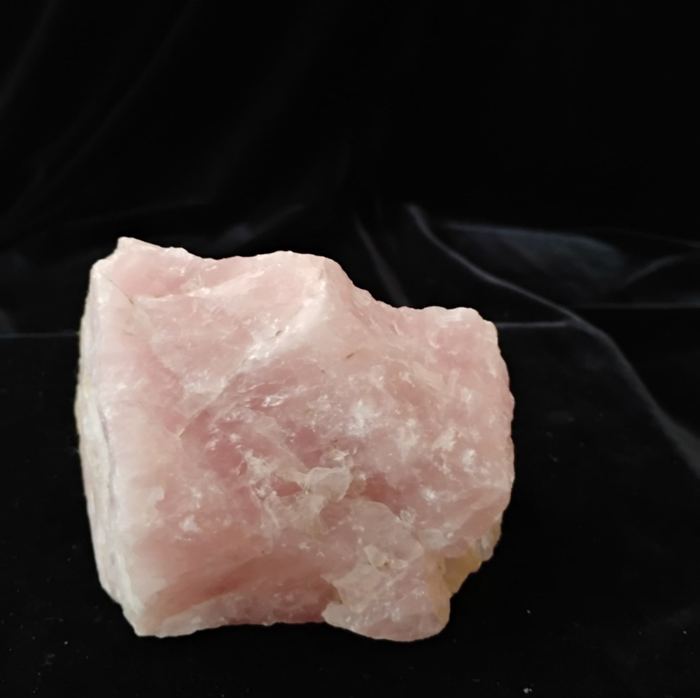Rose Quartz Crystal